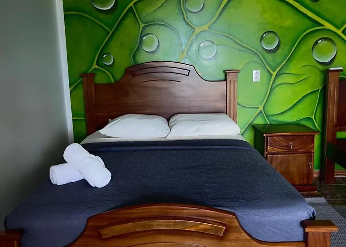Hotel Loma Vista *