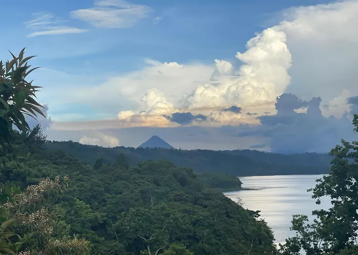 Loma Vista * Nuevo Arenal